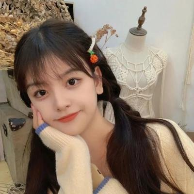 玛丽莲有深黑之眸